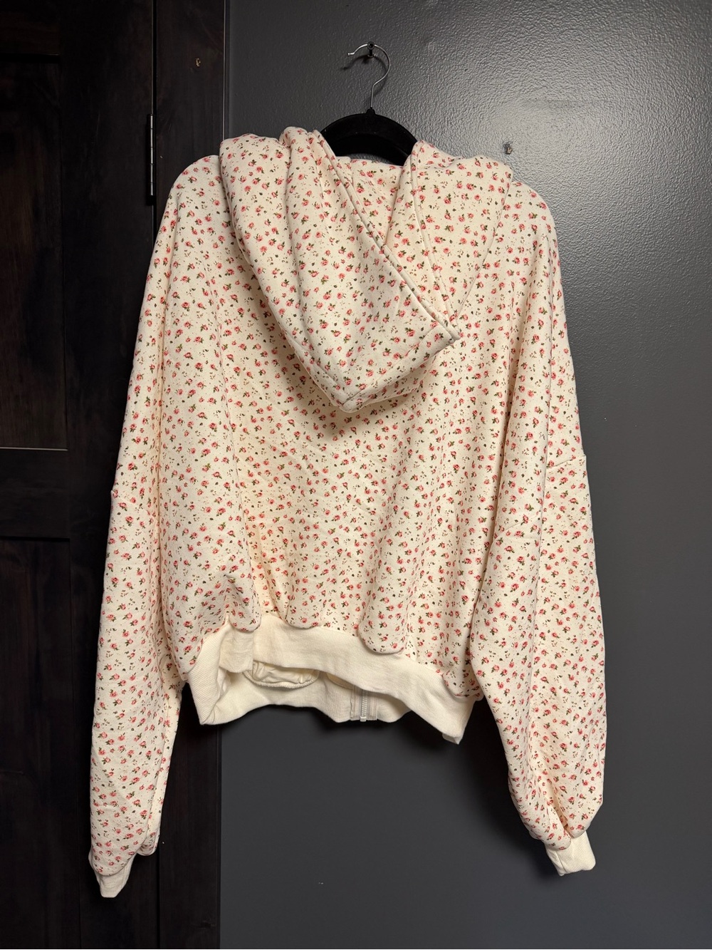 Blogilates Cream Pink Floral Zip Up Hoodie Jacket 1XL NWT - Picture 2 of 3